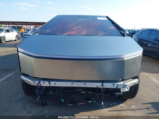 7G2CEHED4RA004702 Tesla Cybertruck All-wheel Drive