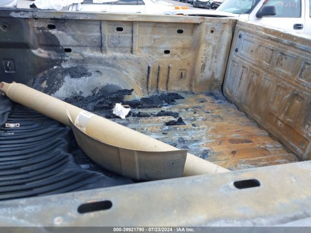 1GTG6CE38G1187588 GMC CANYON SLE