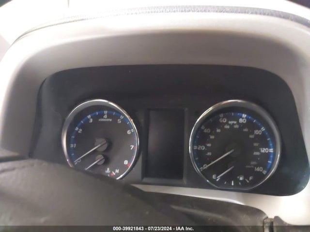 Toyota Rav4 Limited 2017 2T3DFREV2HW581100 Image 16