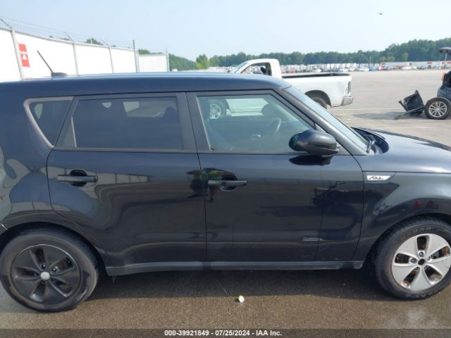 KNDJN2A22G7264873 KIA Soul !