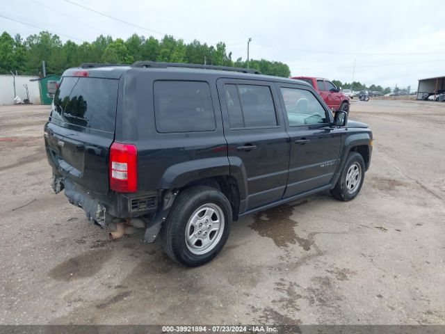 1C4NJPBA1FD208990 Jeep Patriot Sport