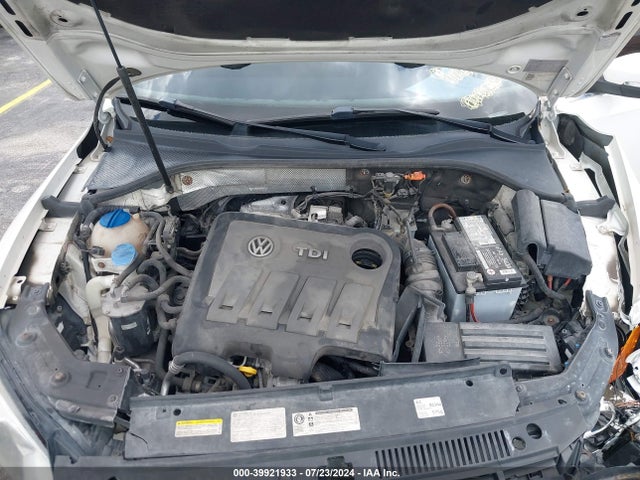 1VWCN7A3XEC078594 Volkswagen Passat 2.0l Tdi Sel Premium