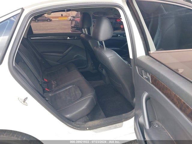 1VWCN7A3XEC078594 Volkswagen Passat 2.0l Tdi Sel Premium