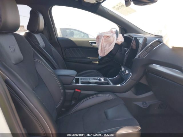 2FMPK4AP6NBA56215 Ford EDGE ST
