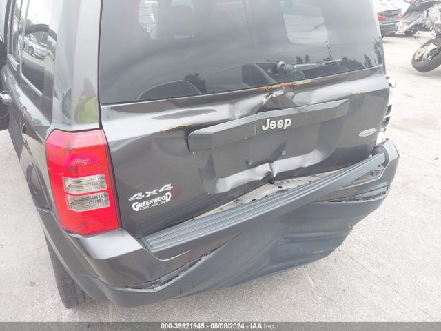1C4NJRFB5ED762448 Jeep Patriot Latitude