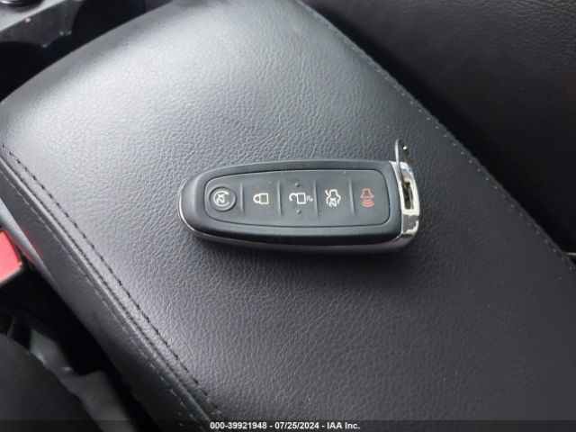 1FADP3N22EL165973 Ford Focus Titanium