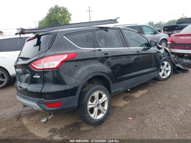 1FMCU0GX3EUA51329 Ford ESCAPE SE