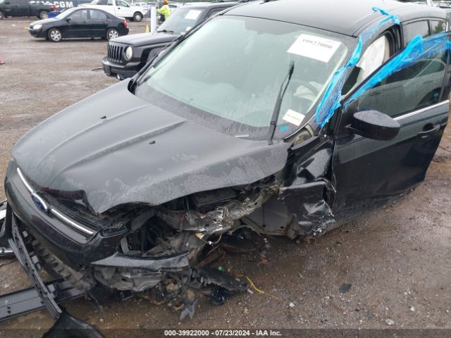 1FMCU0GX3EUA51329 Ford ESCAPE SE