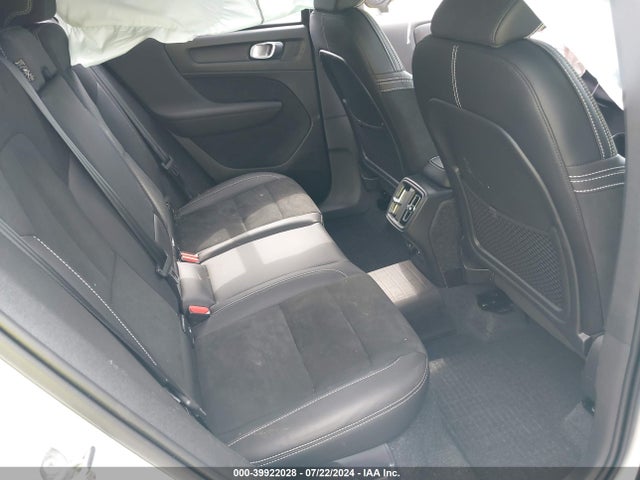 YV4162UM4M2606114 Volvo Xc40 T5 R-design
