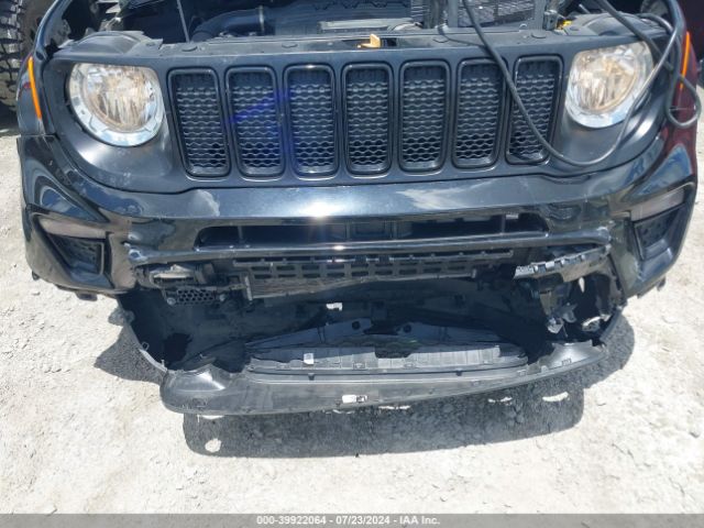 ZACNJDE18NPN80964 Jeep Renegade Altitude 4x4