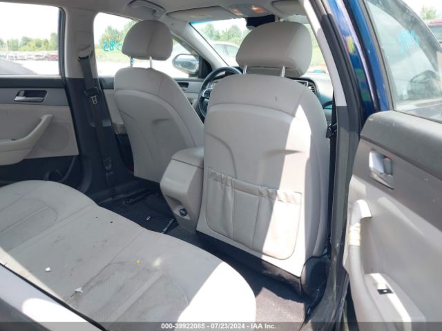 5NPE24AF7KH772558 Hyundai SONATA SE