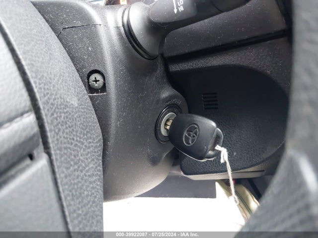 Toyota Corolla Le Plus 2016 2T1BURHE3GC583603 Image 11