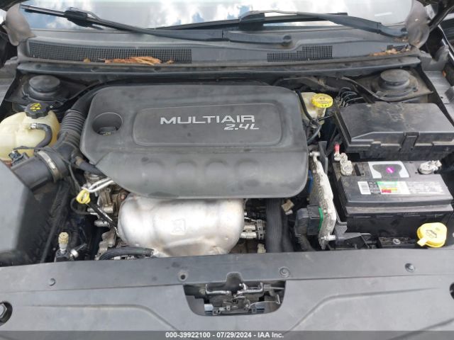 1C3CCCAB5GN179126 Chrysler 200 Limited Platinum