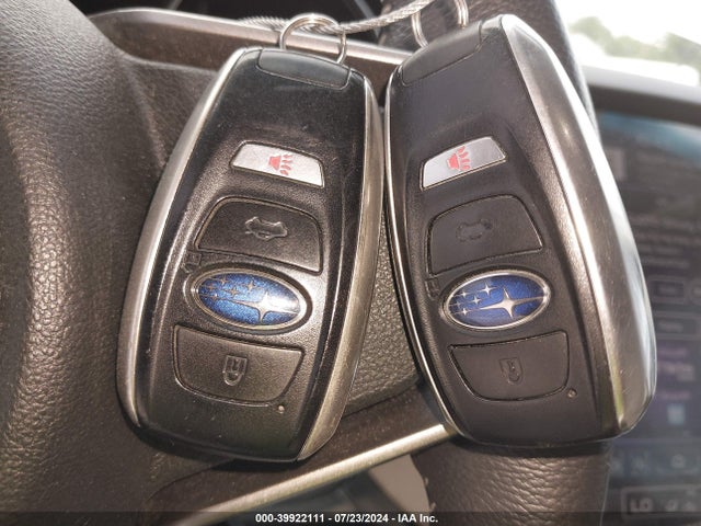 4S3BWAC67L3021489 Subaru Legacy Premium
