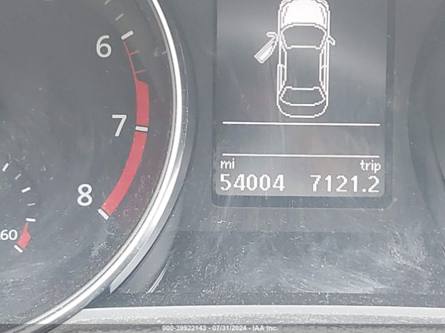 1VWDT7A35HC000447 Volkswagen Passat 1.8t R-line