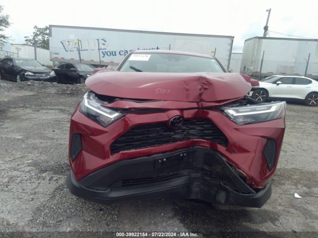 2T3G1RFV6RW446665 Toyota RAV4 LE