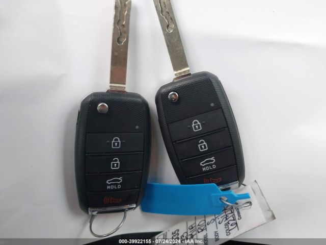 3KPA24AD1PE621210 KIA RIO S