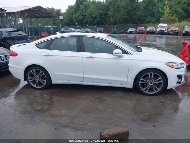 3FA6P0K96KR265127 Ford Fusion Titanium