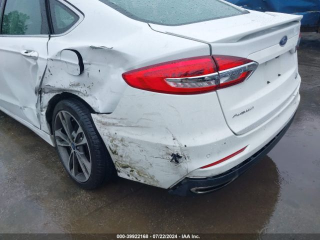 3FA6P0K96KR265127 Ford Fusion Titanium