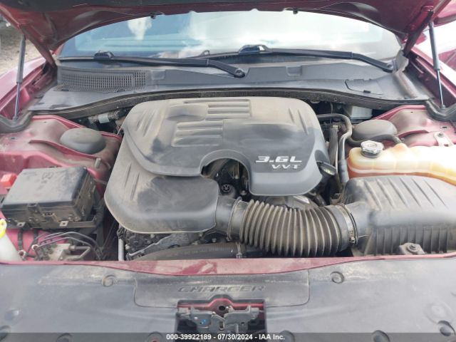 2C3CDXHG0JH133810 Dodge Charger Sxt Plus Rwd