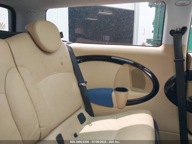 2008 MINI COOPER CLUBMAN WMWML33568TN68410 Photo 7