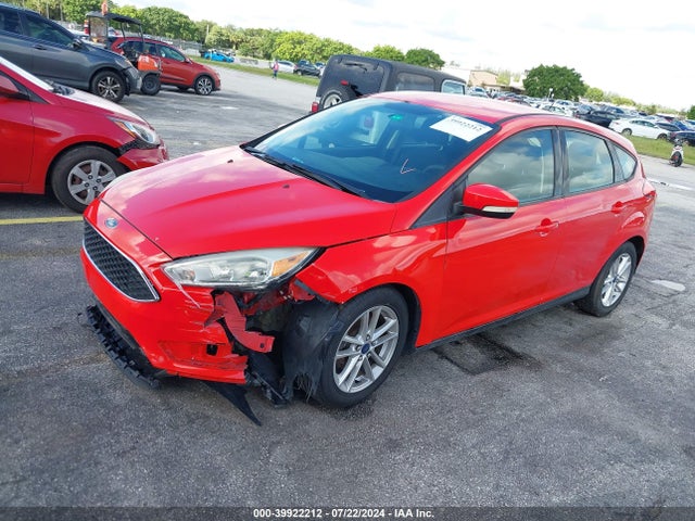 Ford FOCUS SE 2015 1FADP3K27FL315839 Image 2