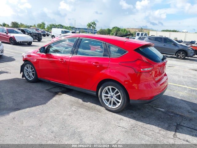 Ford FOCUS SE 2015 1FADP3K27FL315839 Image 3