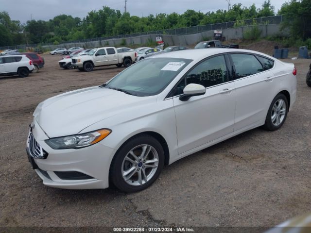 3FA6P0HDXJR232383 Ford FUSION SE