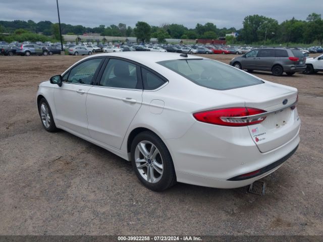 3FA6P0HDXJR232383 Ford FUSION SE