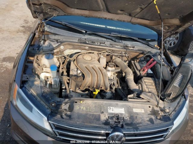 3VW2K7AJ0FM255835 Volkswagen Jetta 2.0l S