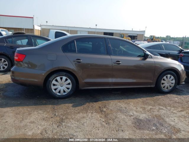 3VW2K7AJ0FM255835 Volkswagen Jetta 2.0l S