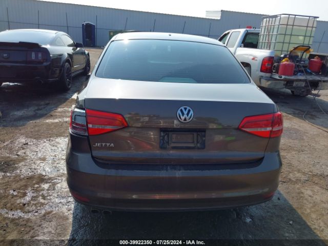 3VW2K7AJ0FM255835 Volkswagen Jetta 2.0l S