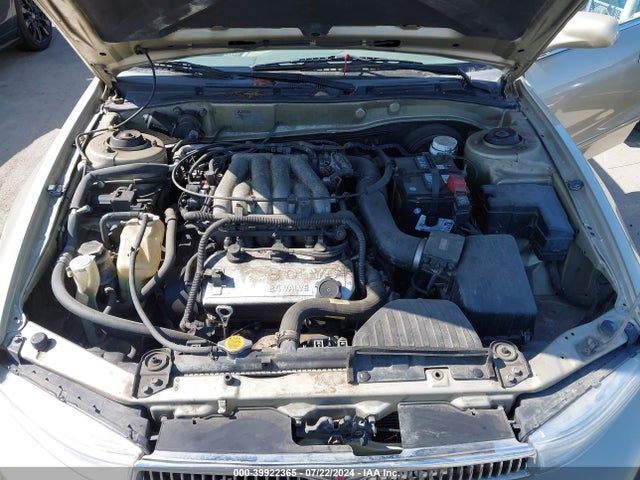 2001 MITSUBISHI GALANT 4A3AA46H01E114538 Photo 9