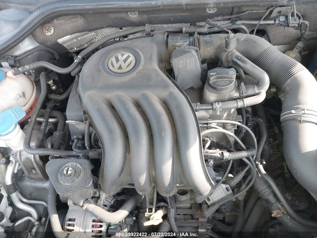 3VW2K7AJ7EM322042 Volkswagen Jetta 2.0l S