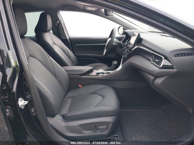 Toyota CAMRY XLE 2024 4T1F11AK2RU221792 Image 5