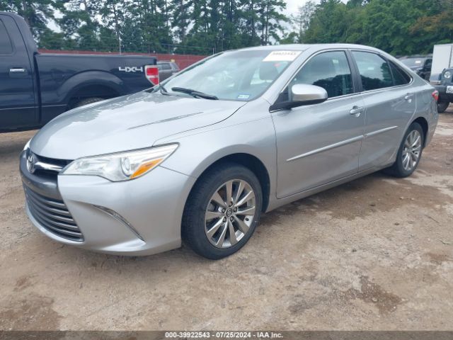 4T1BF1FK8HU680977 Toyota CAMRY XLE