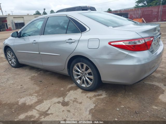 4T1BF1FK8HU680977 Toyota CAMRY XLE