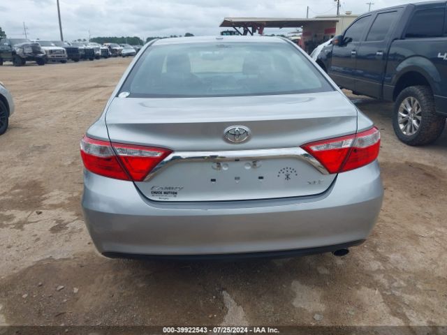 4T1BF1FK8HU680977 Toyota CAMRY XLE