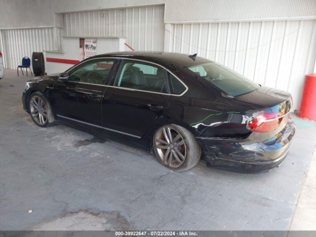 1VWDT7A31HC003216 Volkswagen Passat 1.8t R-line
