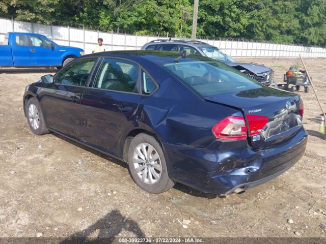 1VWAT7A38FC088801 Volkswagen Passat 1.8t Wolfsburg Edition