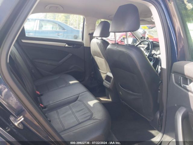 1VWAT7A38FC088801 Volkswagen Passat 1.8t Wolfsburg Edition