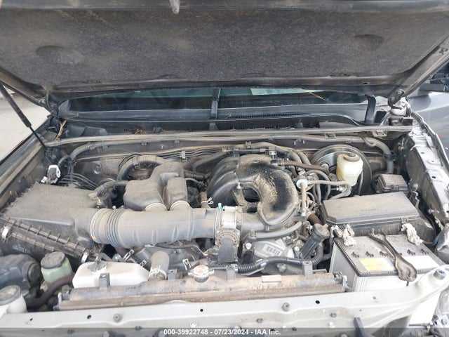 Toyota 4RUNNER SR5 2022 JTEEU5JR5N5251879 Image 10