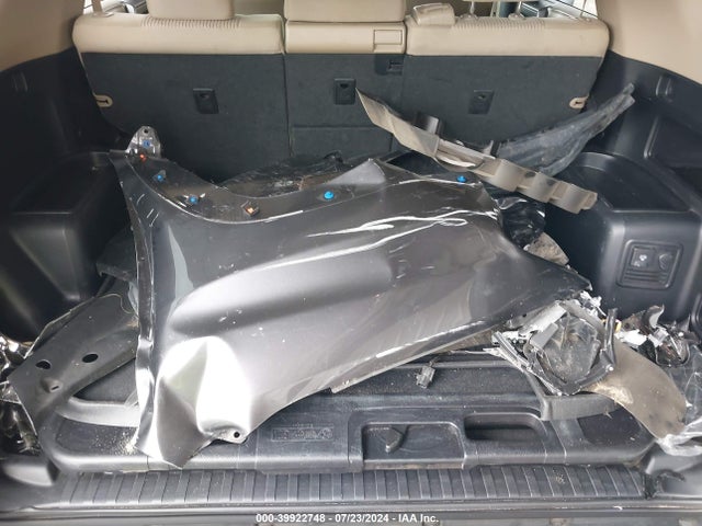 Toyota 4RUNNER SR5 2022 JTEEU5JR5N5251879 Image 12