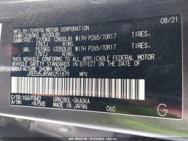 Toyota 4RUNNER SR5 2022 JTEEU5JR5N5251879 Image 9