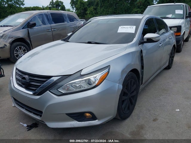 Nissan Altima 2.5 Sl 2017 1N4AL3AP7HC184491 Image 2