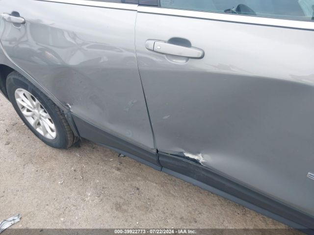 3GNAXJEV5JS550855 Chevrolet EQUINOX LT