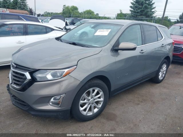3GNAXJEV5JS550855 Chevrolet EQUINOX LT