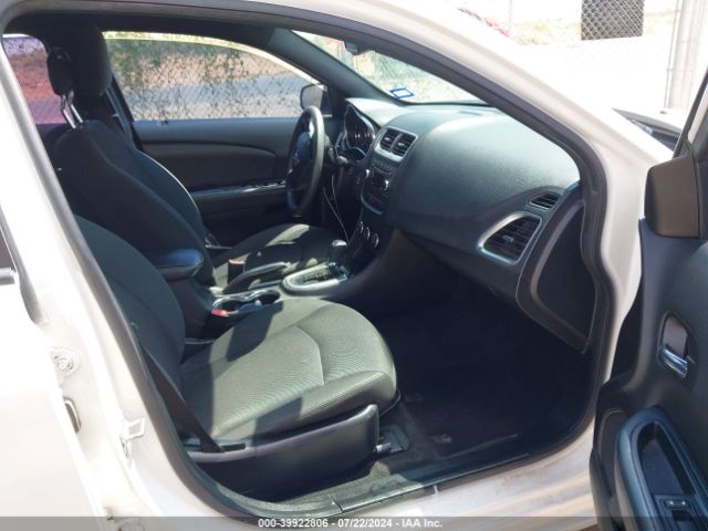 1C3CDZAG9EN116474 Dodge AVENGER SE