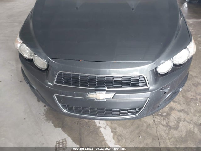 Chevrolet Sonic Lt Auto 2014 1G1JC5SG3E4109578 Image 6