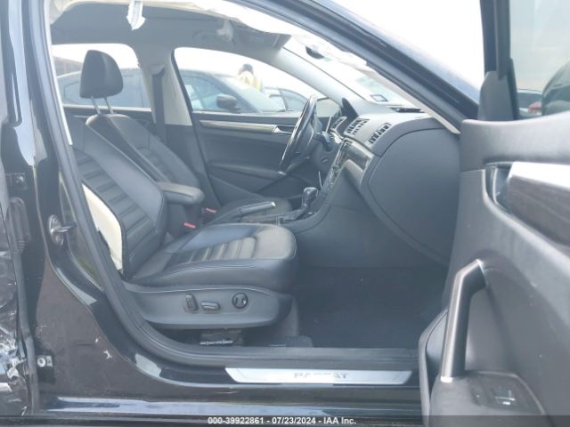 1VWCT7A34HC064006 Volkswagen Passat 1.8t Sel Premium